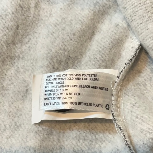 Merona Grey Hooded Button Down Coat With Tie Belt and Pockets Size Medium - Picture 4 of 6